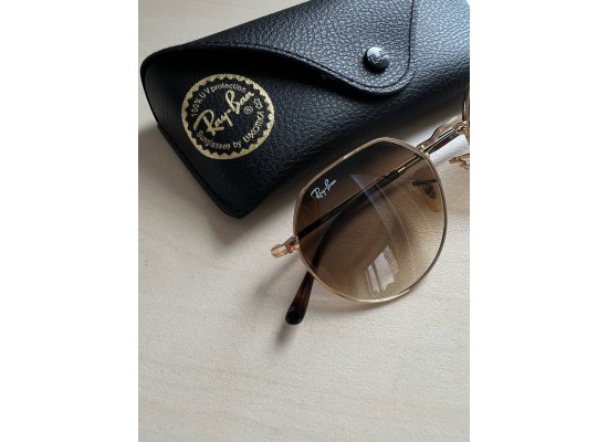 Сонцезахисні окуляри Ray Ban RB 3565 001/51 53