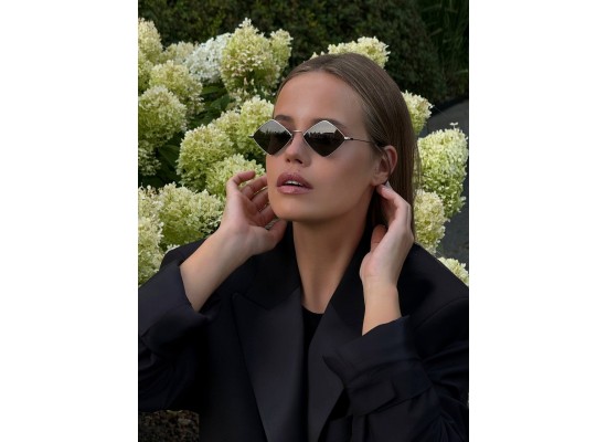 Солнцезащитные очки Saint Laurent SL 302 LISA 001 55